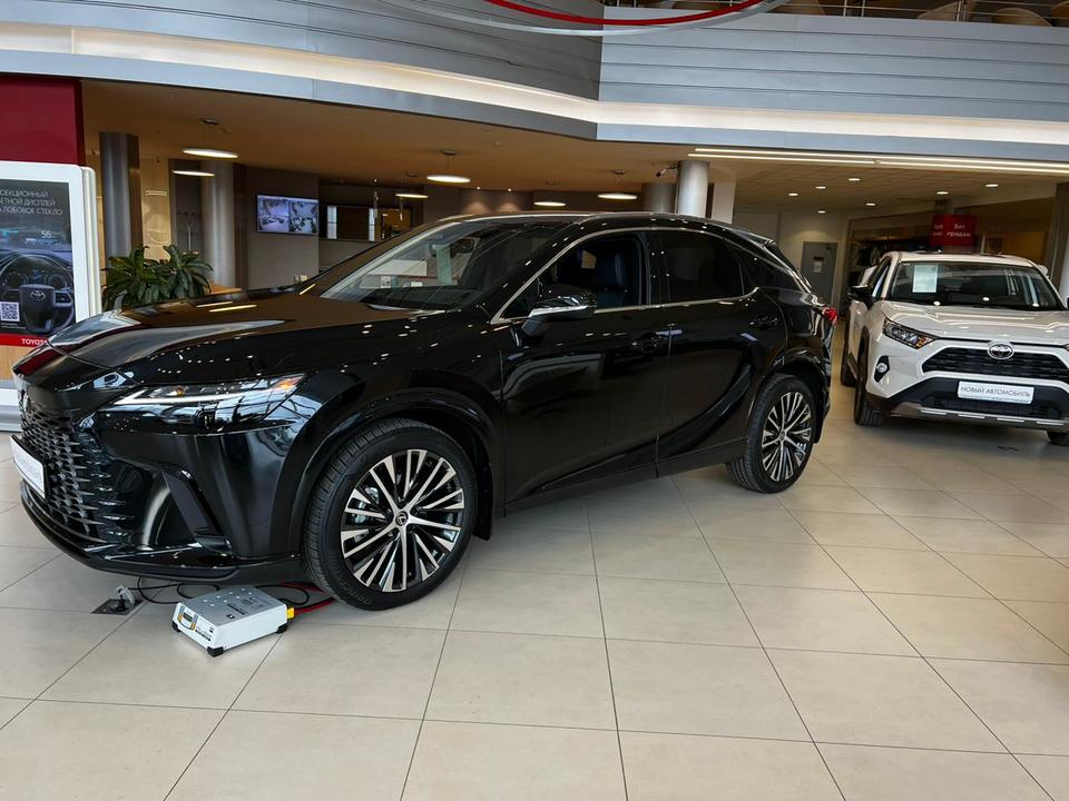 Lexus RX IV рестайлинг, 2024 год, 11 000 000 рублей, 2 фотография