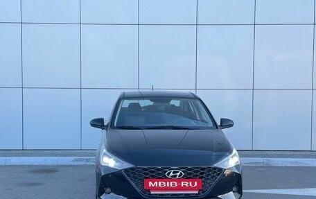 Hyundai Solaris II рестайлинг, 2021 год, 1 800 000 рублей, 7 фотография