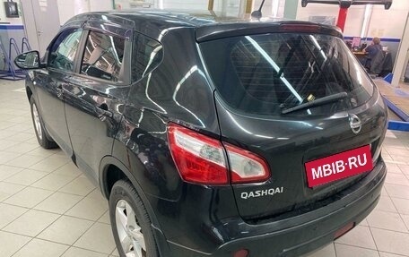 Nissan Qashqai, 2011 год, 1 087 000 рублей, 5 фотография