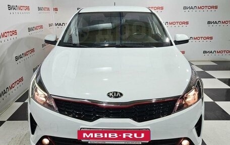 KIA Rio IV, 2020 год, 1 990 000 рублей, 4 фотография