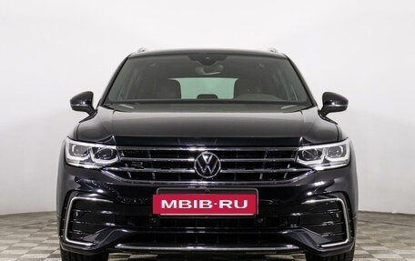 Volkswagen Tiguan II, 2021 год, 3 997 556 рублей, 2 фотография