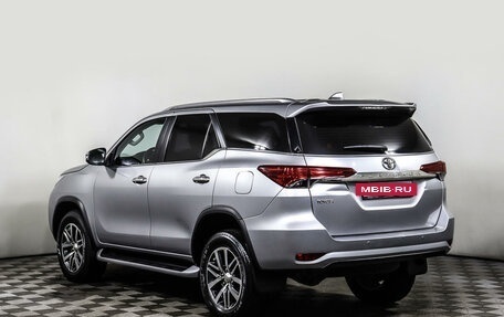 Toyota Fortuner II, 2018 год, 4 149 000 рублей, 7 фотография