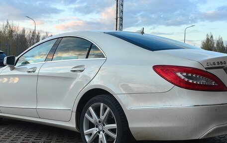 Mercedes-Benz CLS, 2012 год, 3 000 000 рублей, 10 фотография