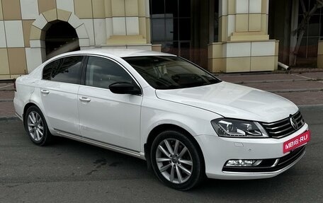 Volkswagen Passat B7, 2011 год, 959 000 рублей, 3 фотография