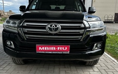 Toyota Land Cruiser 200, 2015 год, 5 550 000 рублей, 1 фотография