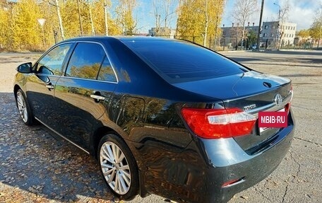 Toyota Camry, 2013 год, 1 900 000 рублей, 5 фотография