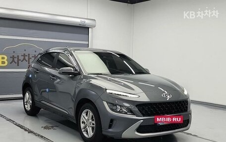 Hyundai Kona I, 2020 год, 2 262 000 рублей, 3 фотография