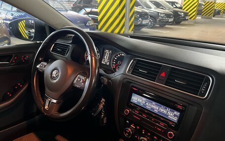 Volkswagen Jetta VI, 2012 год, 1 063 000 рублей, 24 фотография