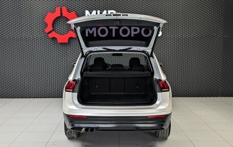 Volkswagen Tiguan II, 2020 год, 2 900 000 рублей, 18 фотография