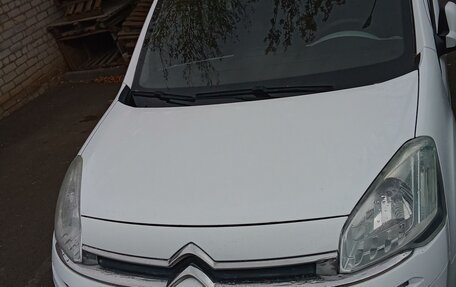 Citroen Berlingo II рестайлинг, 2012 год, 890 000 рублей, 2 фотография