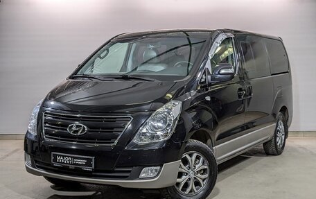 Hyundai Grand Starex Grand Starex I рестайлинг 2, 2018 год, 3 190 000 рублей, 1 фотография