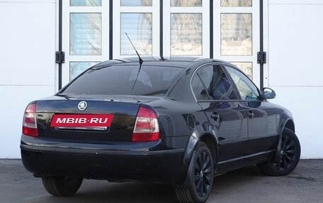 Skoda Superb III рестайлинг, 2007 год, 640 000 рублей, 3 фотография