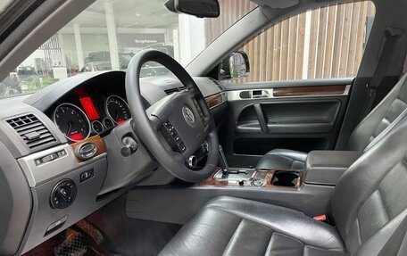 Volkswagen Touareg III, 2009 год, 1 199 000 рублей, 10 фотография