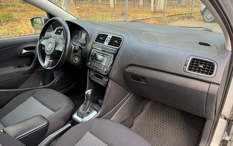 Volkswagen Polo VI (EU Market), 2014 год, 1 030 000 рублей, 2 фотография