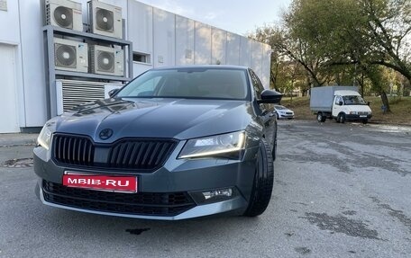 Skoda Superb III рестайлинг, 2017 год, 3 490 000 рублей, 1 фотография