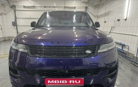 Land Rover Range Rover Sport, 2023 год, 18 500 000 рублей, 2 фотография