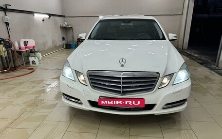 Mercedes-Benz E-Класс, 2010 год, 1 395 000 рублей, 20 фотография