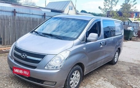 Hyundai Grand Starex Grand Starex I рестайлинг 2, 2010 год, 1 300 000 рублей, 6 фотография