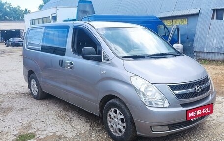 Hyundai Grand Starex Grand Starex I рестайлинг 2, 2010 год, 1 300 000 рублей, 7 фотография