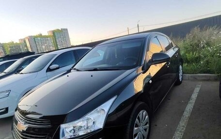 Chevrolet Cruze II, 2013 год, 920 000 рублей, 4 фотография