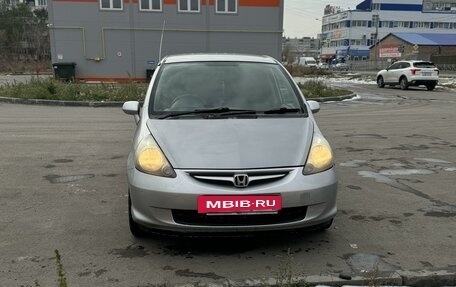 Honda Fit III, 2006 год, 590 000 рублей, 2 фотография