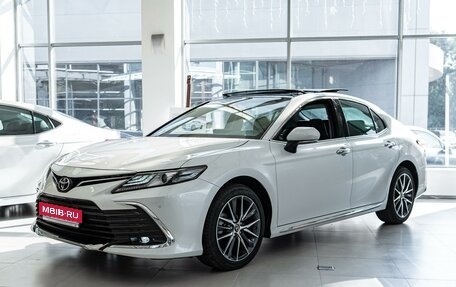 Toyota Camry, 2023 год, 5 190 000 рублей, 1 фотография