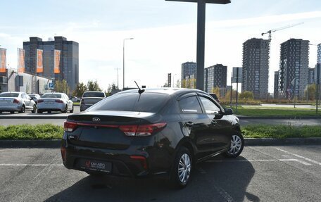 KIA Rio IV, 2019 год, 1 372 400 рублей, 2 фотография