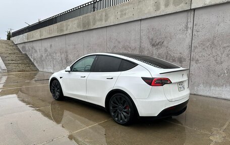 Tesla Model Y I, 2021 год, 5 000 000 рублей, 2 фотография