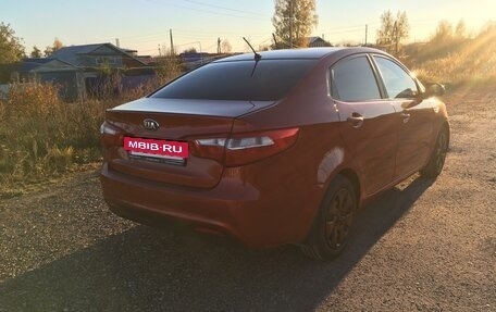 KIA Rio III рестайлинг, 2014 год, 860 000 рублей, 5 фотография