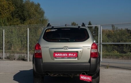 Hyundai Tucson III, 2006 год, 890 000 рублей, 4 фотография