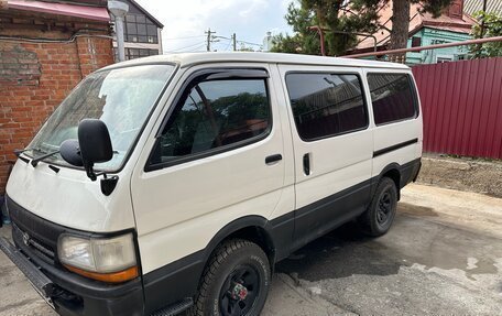 Toyota HiAce H100, 2003 год, 850 000 рублей, 2 фотография