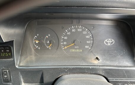 Toyota HiAce H100, 2003 год, 850 000 рублей, 20 фотография