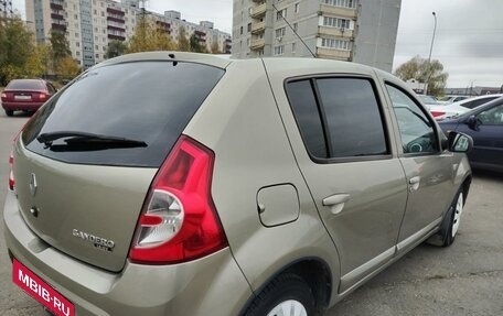 Renault Sandero I, 2011 год, 820 000 рублей, 3 фотография