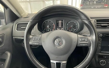 Volkswagen Jetta VI, 2013 год, 1 299 000 рублей, 13 фотография