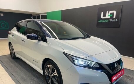 Nissan Leaf II, 2017 год, 1 790 000 рублей, 1 фотография