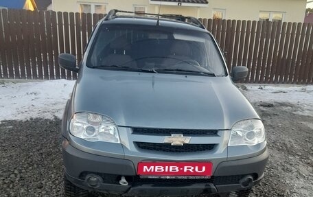 Chevrolet Niva I рестайлинг, 2012 год, 460 008 рублей, 1 фотография