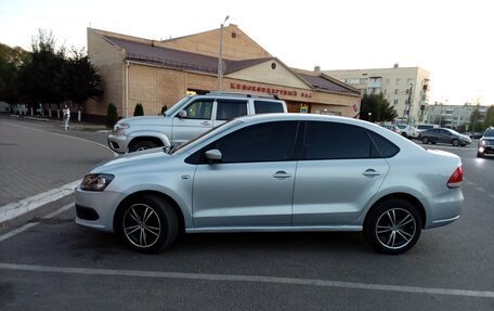 Volkswagen Polo VI (EU Market), 2014 год, 950 000 рублей, 2 фотография