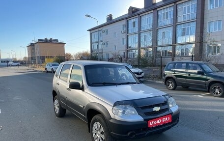 Chevrolet Niva I рестайлинг, 2017 год, 700 000 рублей, 1 фотография