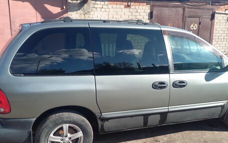 Dodge Caravan III, 2000 год, 315 000 рублей, 3 фотография