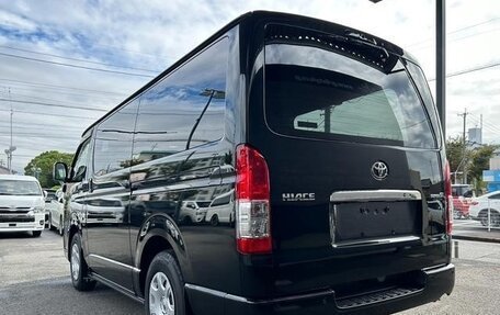 Toyota HiAce H200, 2023 год, 5 035 000 рублей, 6 фотография