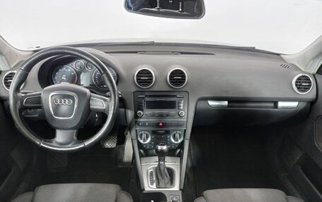 Audi A3, 2012 год, 1 030 000 рублей, 11 фотография