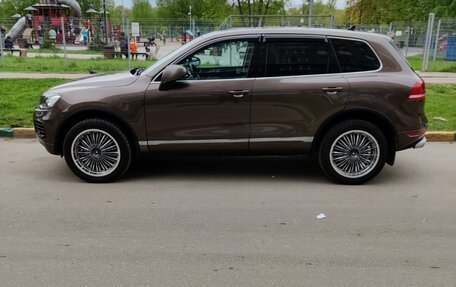 Volkswagen Touareg III, 2012 год, 2 236 000 рублей, 7 фотография