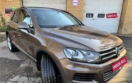 Volkswagen Touareg III, 2012 год, 2 236 000 рублей, 3 фотография