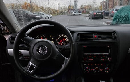 Volkswagen Jetta VI, 2012 год, 850 000 рублей, 7 фотография