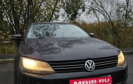 Volkswagen Jetta VI, 2012 год, 850 000 рублей, 3 фотография