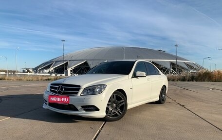 Mercedes-Benz C-Класс, 2011 год, 1 499 000 рублей, 1 фотография