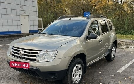 Renault Duster I рестайлинг, 2014 год, 970 000 рублей, 4 фотография