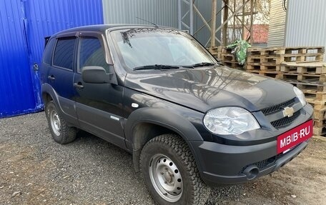 Chevrolet Niva I рестайлинг, 2011 год, 530 000 рублей, 2 фотография