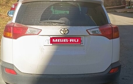 Toyota RAV4, 2013 год, 2 600 000 рублей, 4 фотография