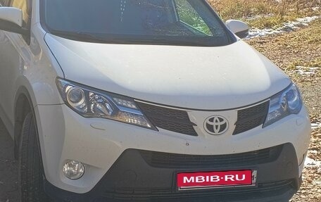 Toyota RAV4, 2013 год, 2 600 000 рублей, 8 фотография